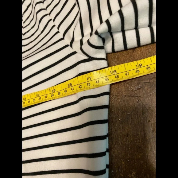 Popular Basics Striped Dress - Picture 7 of 8